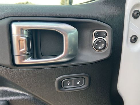 New 2026 Jeep Gladiator Sport image 20