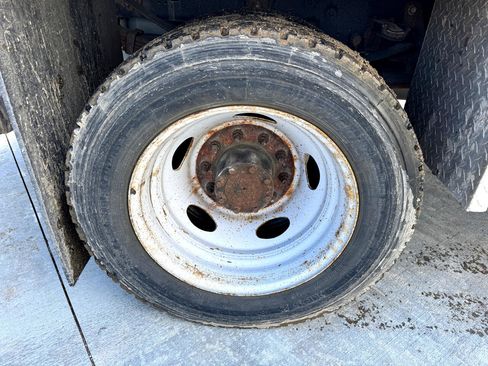 Used 2010 Ford F450 4x4 Regular Cab Super Duty image 13