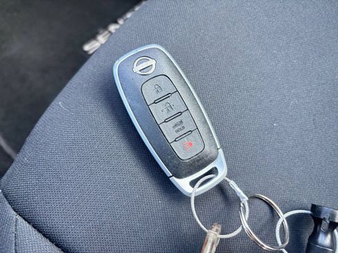 Used 2025 Nissan Sentra SV FWD image 20