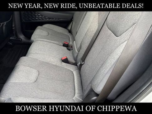Used 2021 Hyundai Santa Fe SEL w/ Convenience Package image 10