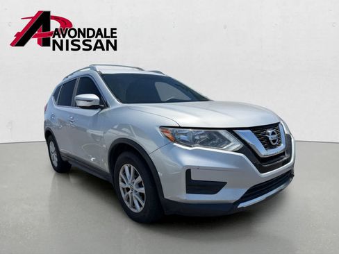 Used 2017 Nissan Rogue SV FWD image 5