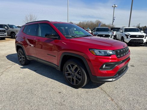 New 2026 Jeep Compass Latitude image 3