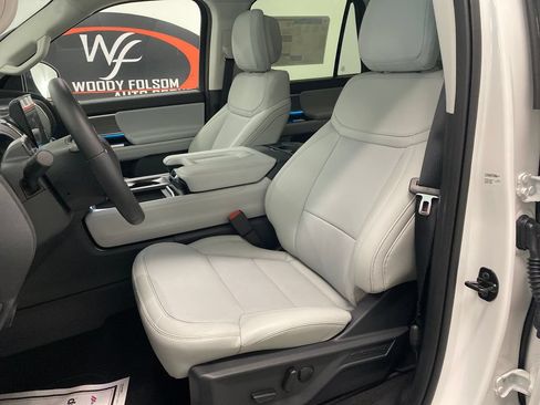 New 2027 Ford Expedition Max Platinum AWD/4WD image 16