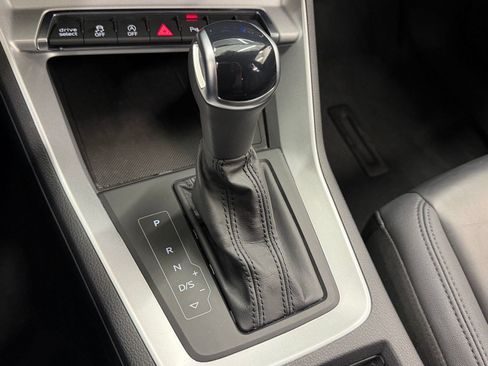 Used 2025 Audi Q3 2.0T Premium AWD/4WD image 16