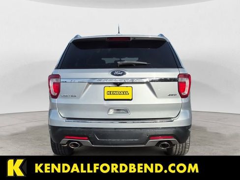 Used 2018 Ford Explorer Limited image 4