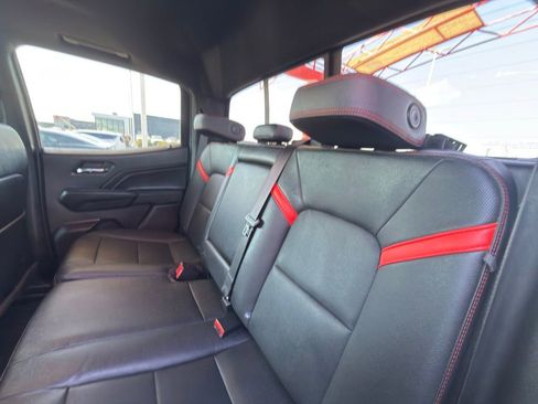 Used 2023 Chevrolet Colorado Z71 w/ Z71 Convenience Package 2 image 31