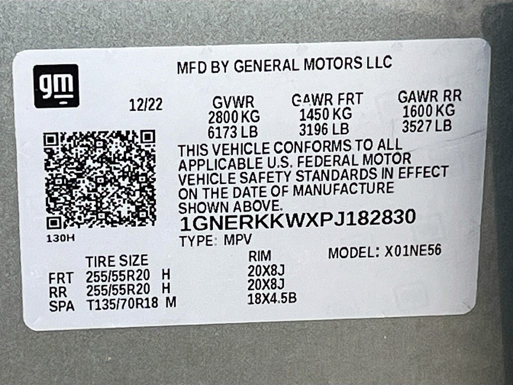 Used 2023 Chevrolet Traverse Premier FWD image 34