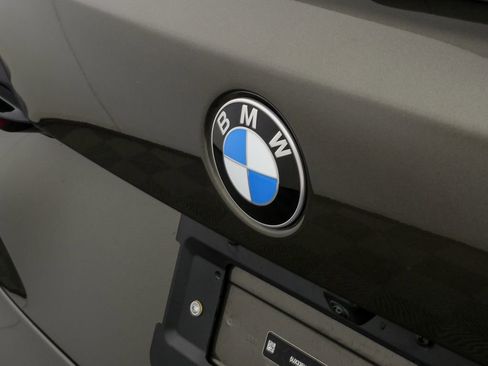 Used 2024 BMW X5 M60i AWD/4WD image 38