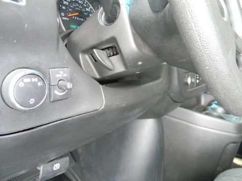 Used 2020 Chevrolet Express 2500 w/ Driver Convenience Package RWD image 5