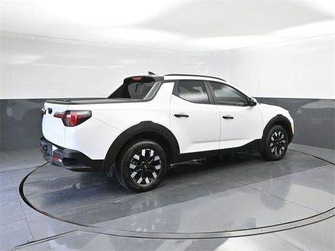 Used 2025 Hyundai Santa Cruz SEL image 15