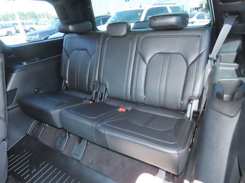 Used 2020 Ford Expedition Limited w/ Equipment Group 301A RWD image 22