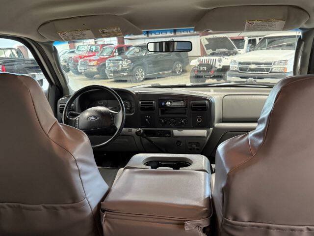 Used 2005 Ford F350 XLT AWD/4WD image 18