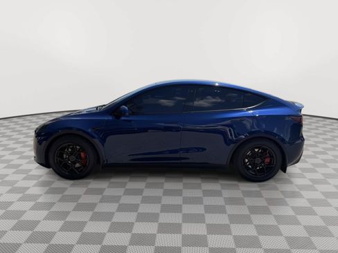 Used 2023 Tesla Model Y Performance AWD/4WD image 4