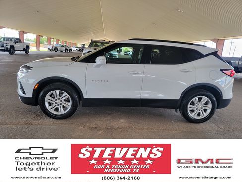 Used 2022 Chevrolet Blazer LT FWD image 1