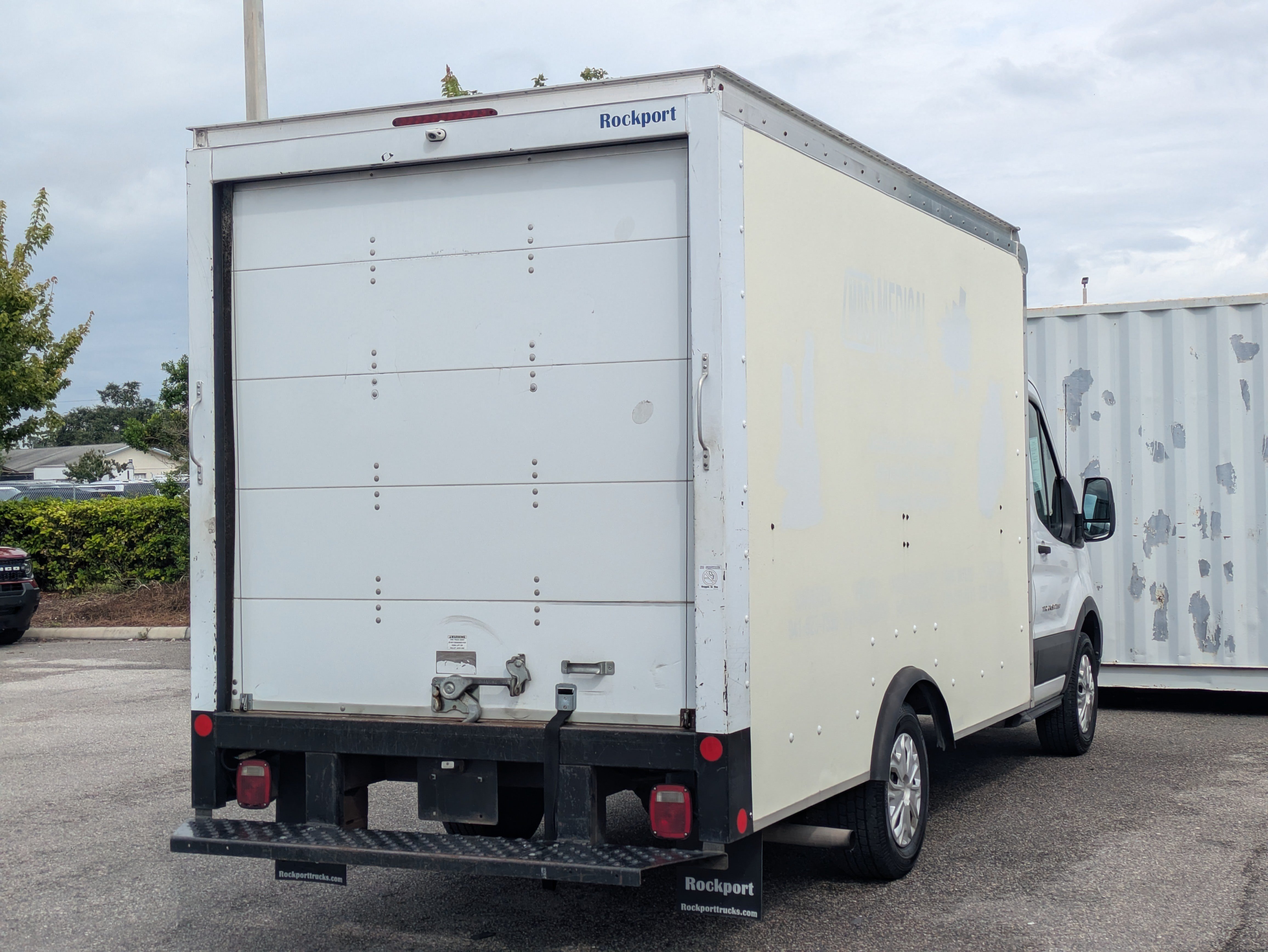 Used 2022 Ford Transit 350 w/ Exterior Upgrade Package RWD image 5