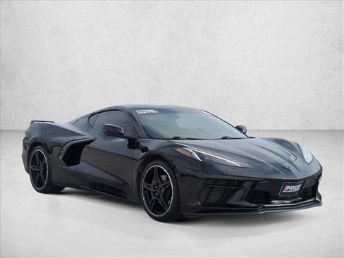 Used 2023 Chevrolet Corvette Stingray Coupe w/ 1LT image 3