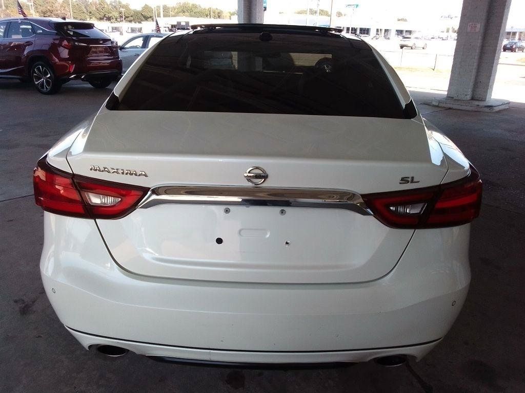 Used 2017 Nissan Maxima 3.5 SL FWD image 6