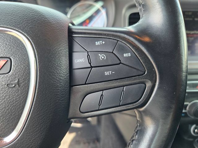 Used 2023 Dodge Charger SXT RWD image 18