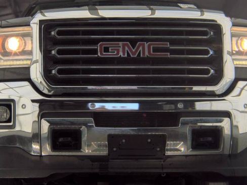 Used 2015 GMC Sierra 3500 SLT w/ Duramax Plus Package AWD/4WD image 3