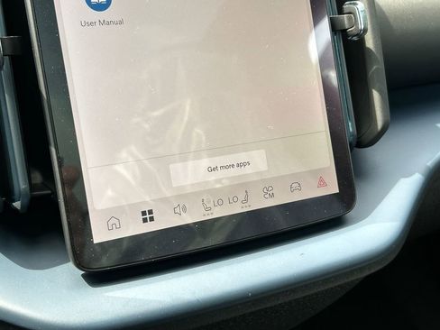 New 2026 Volvo EX30 Plus w/ Protection Package Premier image 17