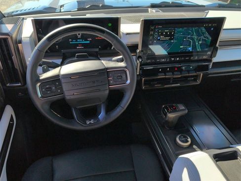 Certified 2024 GMC Hummer EV 2X image 27