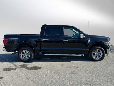 Used 2024 Ford F150 XLT w/ Tow/Haul Package image 2
