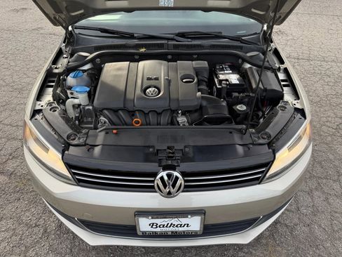 Used 2013 Volkswagen Jetta SE image 27