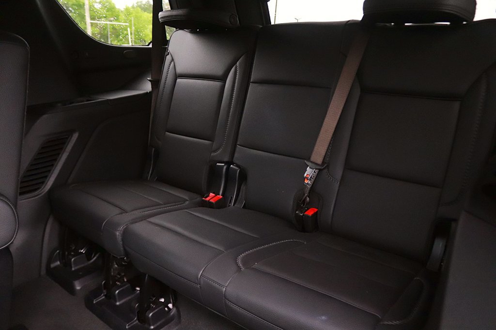 Used 2025 GMC Yukon Denali AWD/4WD image 17