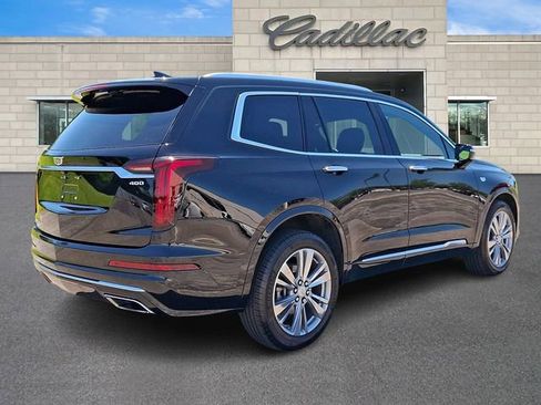 Certified 2024 Cadillac XT6 Premium Luxury w/ LPO, Floor Liner Package AWD/4WD image 8