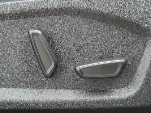 Used 2024 Ford Edge Titanium image 57