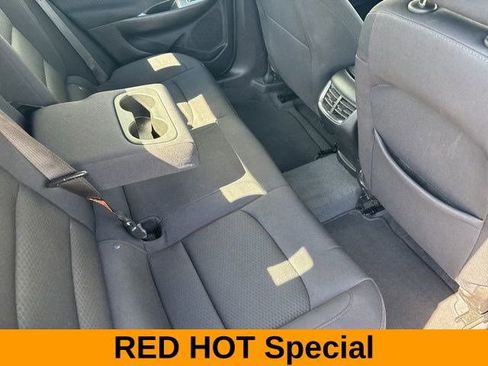 Used 2024 Chevrolet Malibu LT image 35