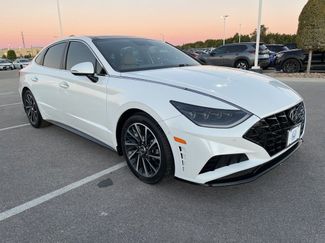 Used 2021 Hyundai Sonata Limited video 3