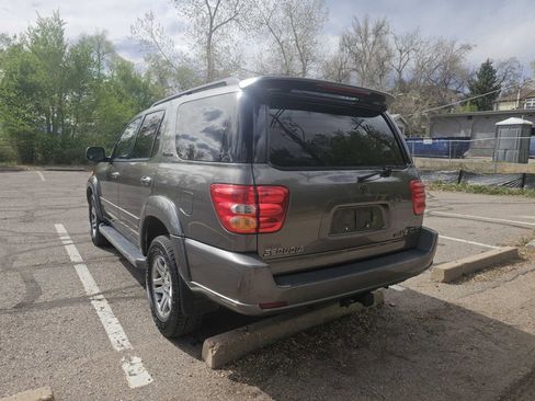 Used 2003 Toyota Sequoia Limited image 3