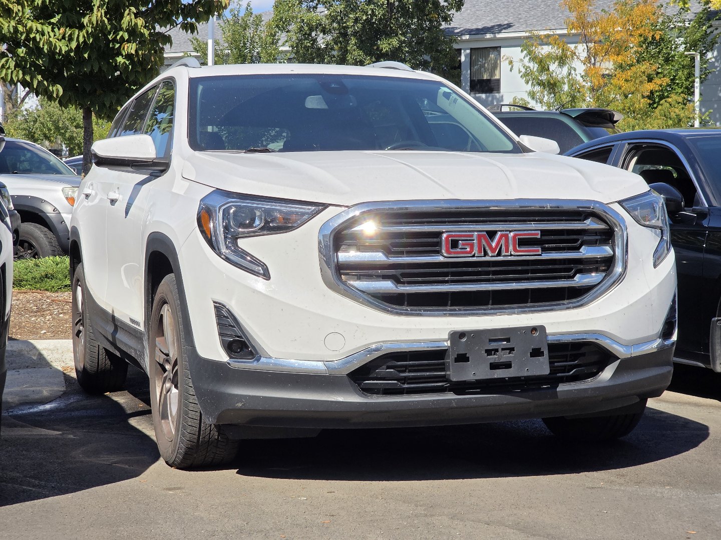 Used 2020 GMC Terrain SLT AWD/4WD image 2