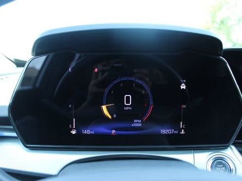 Used 2024 Chevrolet Trax LT w/ Driver Confidence Package FWD image 25