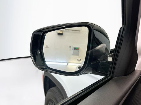 Used 2024 Jeep Grand Cherokee L Laredo image 16