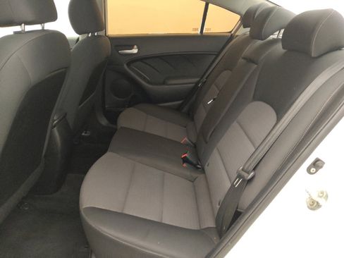 Used 2018 Kia Forte LX w/ LX Popular Package FWD image 18