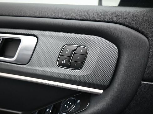 New 2026 Ford Explorer ST-Line RWD image 11