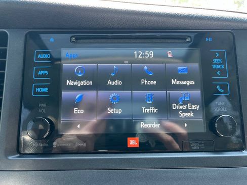 Used 2016 Toyota Sienna Limited Premium AWD/4WD image 15