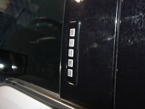 Used 2022 Ford F150 Lariat AWD/4WD image 43