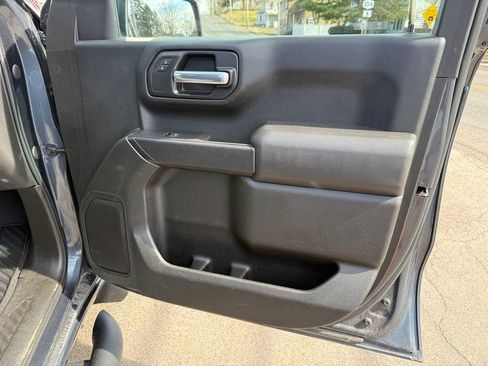 Used 2021 Chevrolet Silverado 1500 Custom image 34