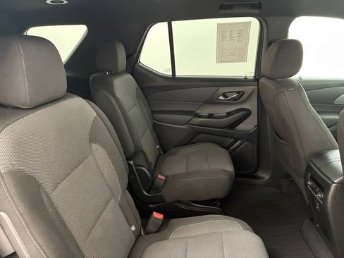 Certified 2023 Chevrolet Traverse LT AWD/4WD image 16