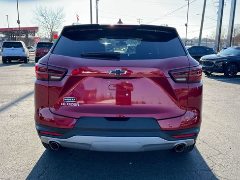 Used 2024 Chevrolet Blazer LT w/ Convenience Package image 4