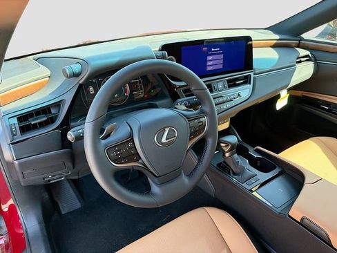 New 2025 Lexus ES 350 w/ Premium Package image 25