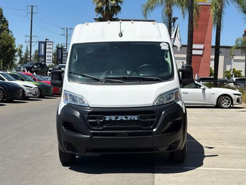 Used 2023 RAM ProMaster 3500 FWD image 4