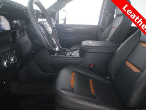 Used 2026 GMC Sierra 2500 AT4 w/ AT4 Premium Plus Package AWD/4WD image 16