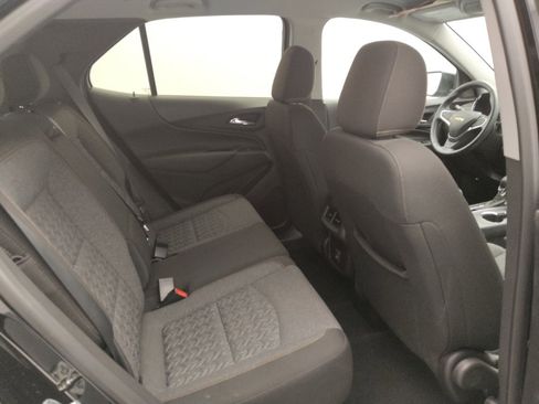 Used 2023 Chevrolet Equinox LT image 19