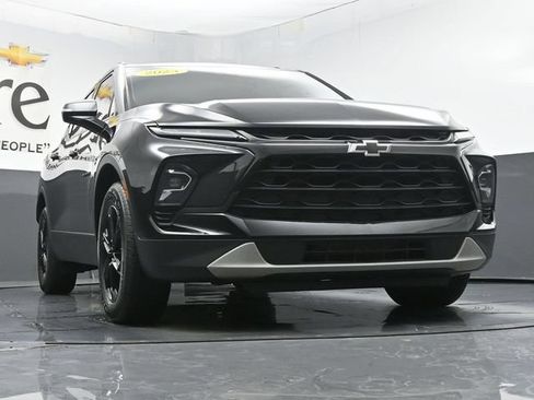 Used 2023 Chevrolet Blazer LT w/ Midnight/Sport Edition AWD/4WD image 3