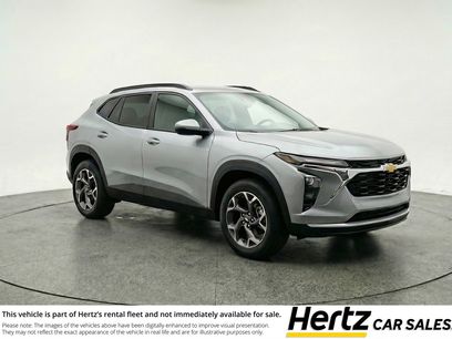 Used 2025 Chevrolet Trax LT