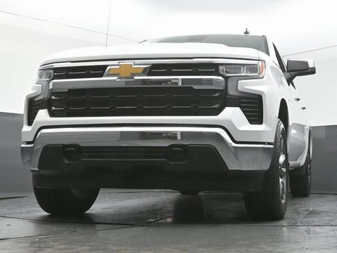 Used 2025 Chevrolet Silverado 1500 LT image 51